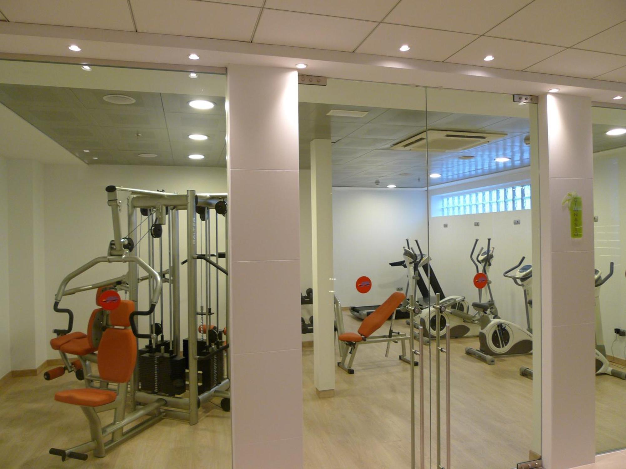 Riviera Beachotel - Adults Recommended بينايدورم المظهر الخارجي الصورة